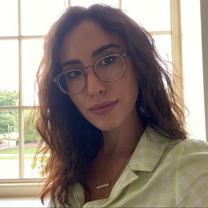 Meet your Posher, Karina